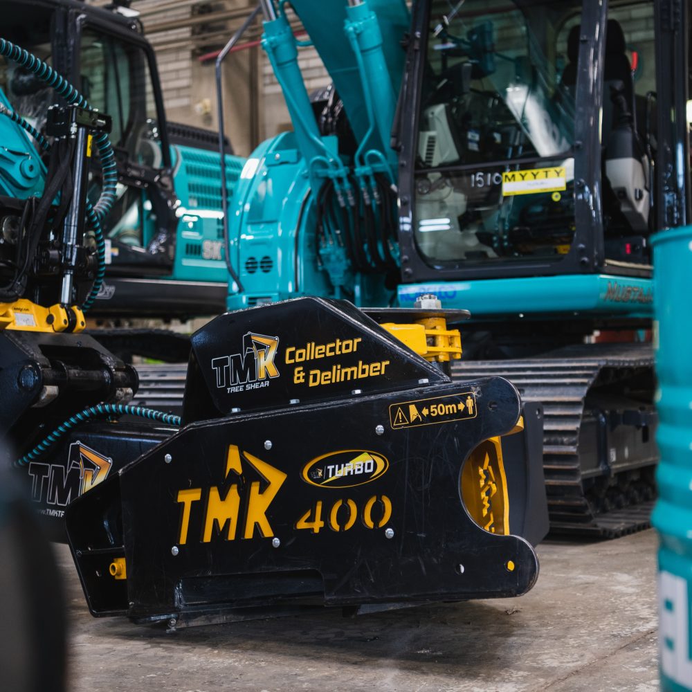 Uus kobelco TMK 400 2